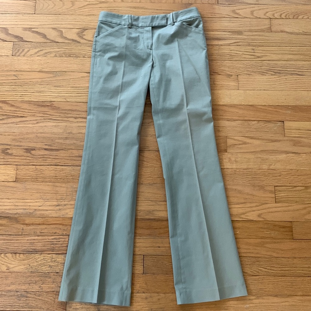 Tahari Khakis